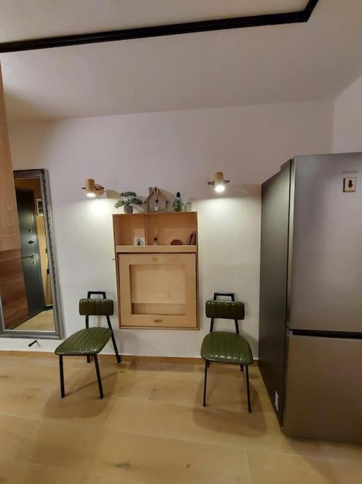 Frequency 286 Tirane Apartment Bagian luar foto