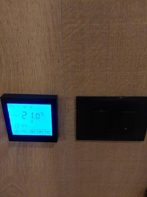 Frequency 286 Tirane Apartment Bagian luar foto