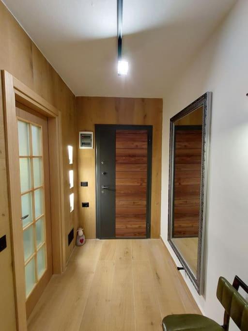 Frequency 286 Tirane Apartment Bagian luar foto