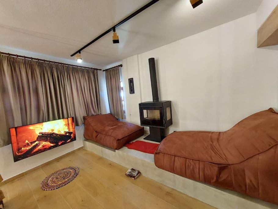 Frequency 286 Tirane Apartment Bagian luar foto