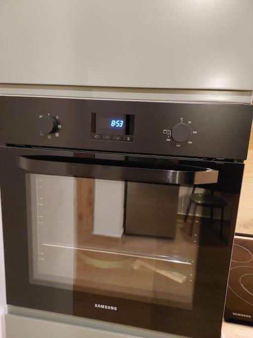 Frequency 286 Tirane Apartment Bagian luar foto